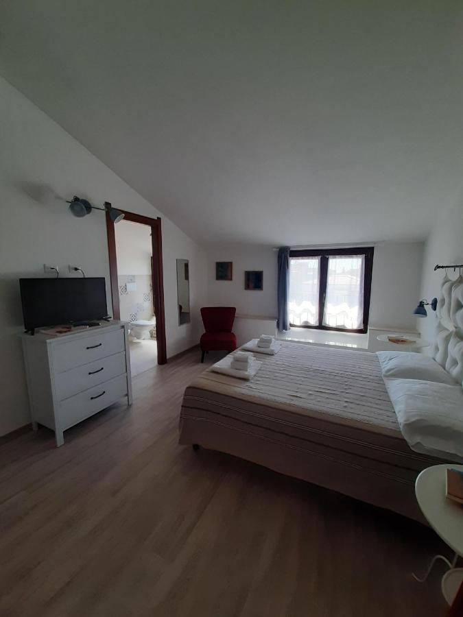 Cuscino E Cappuccino B&B Alghero Phòng bức ảnh